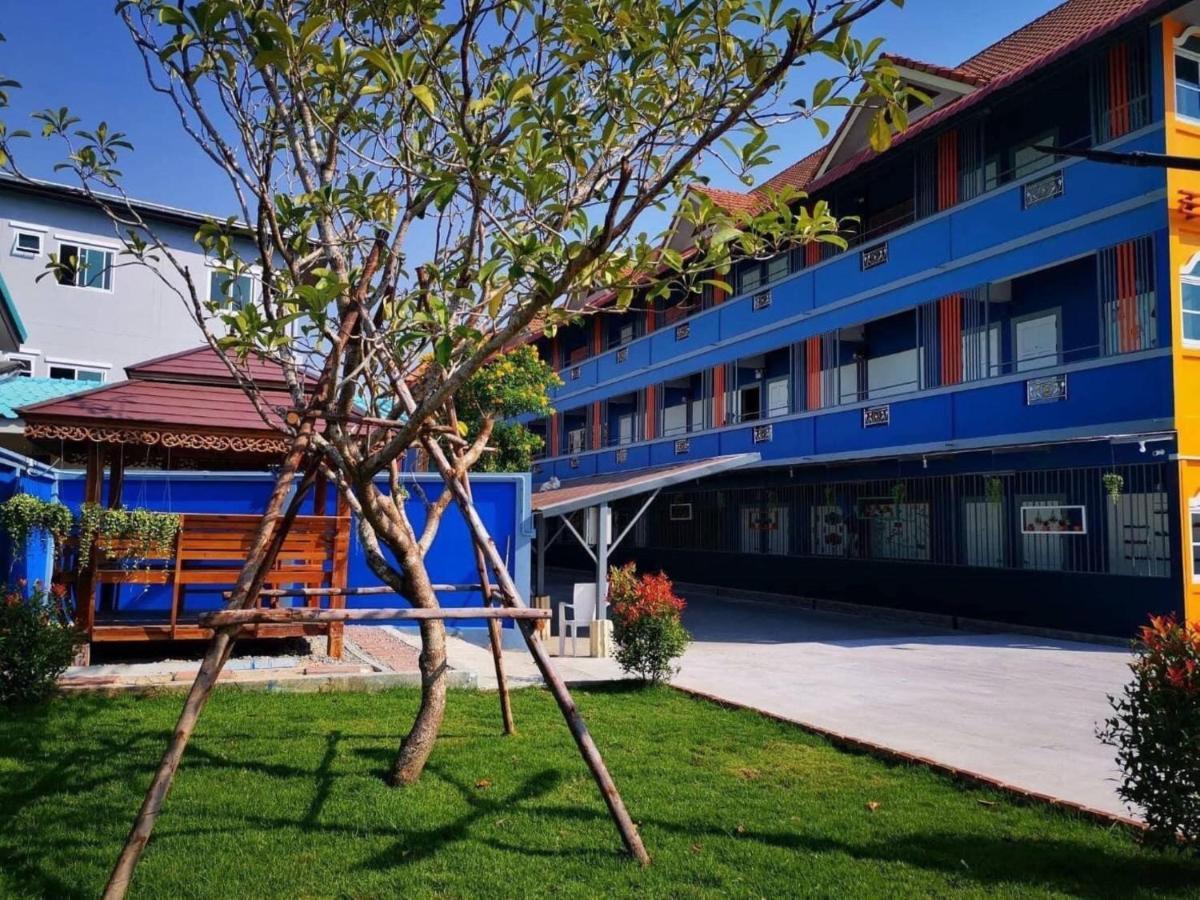Hotel Blue Bed Pattaya Sha Ban Nong Ket Yai Exterior foto